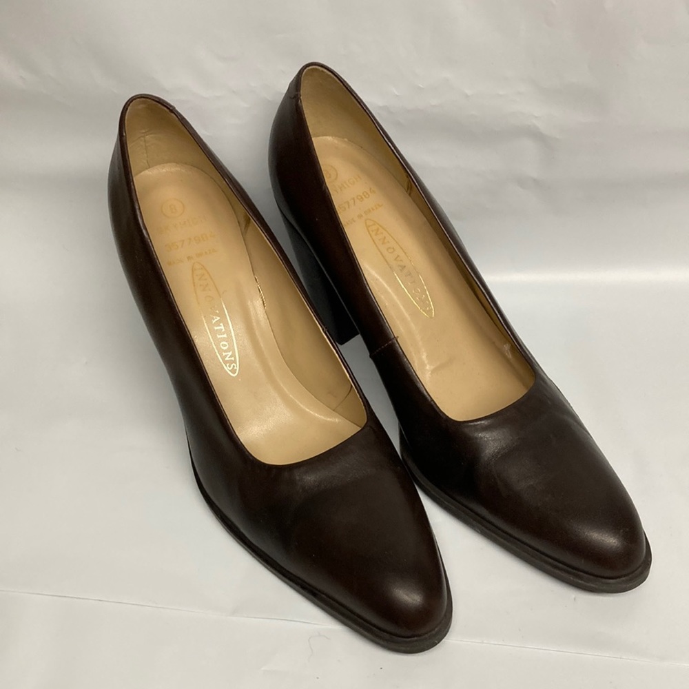 Innovation ladies leather shoes. Made in Brazil.